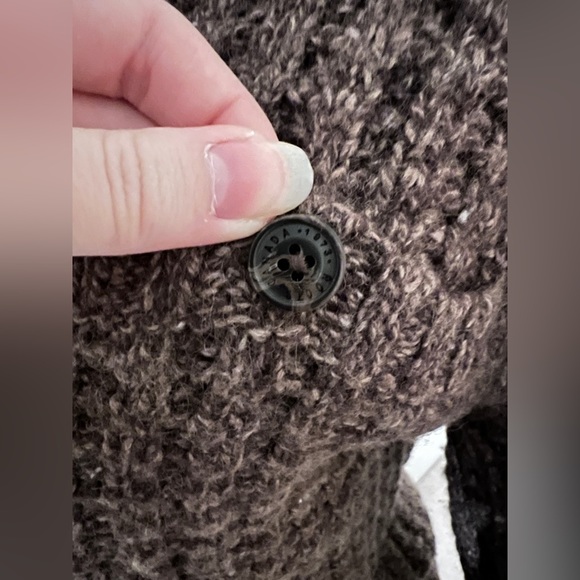 Roots women’s knit wool sweater - Picture 2 of 3